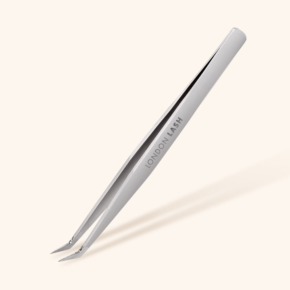 Fine-Tip-Tweezers-SILVER_1000x